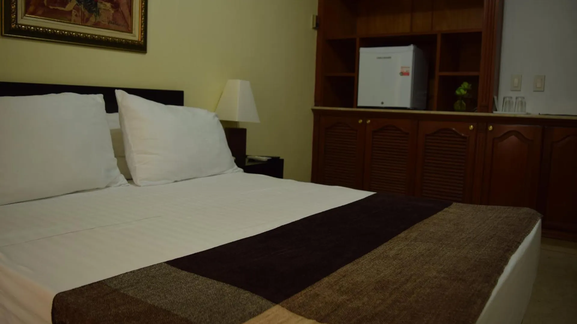 Casa Bella Suites カリ ベッド・アンド・ブレックファスト